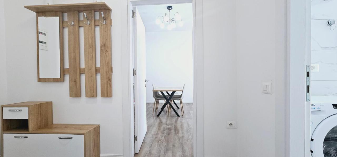 Apartmán Myhouse At 21 Dhjetori Tirana Exteriér fotografie